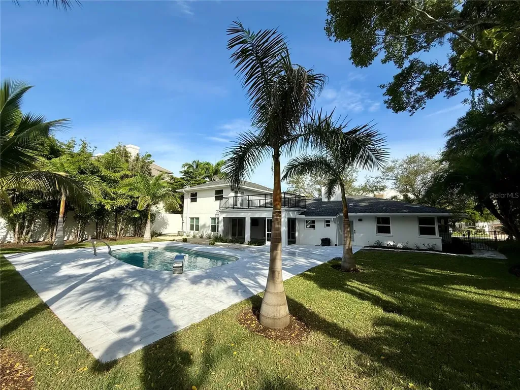 1359 Harbor Drive Sarasota FL 34239