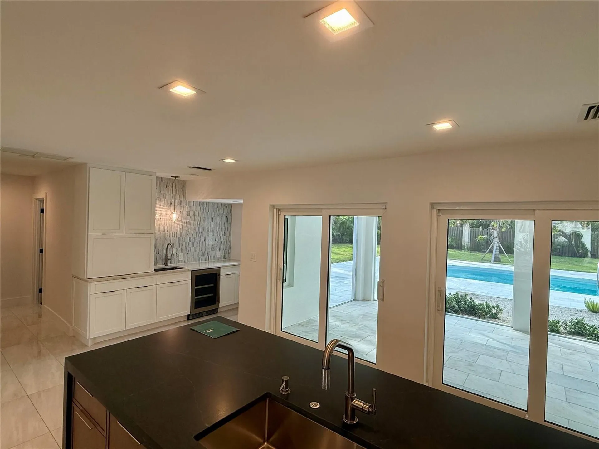 1359 Harbor Drive Sarasota FL 34239