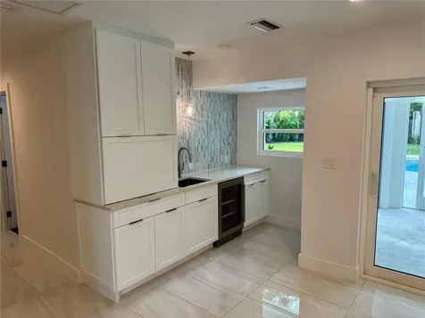 1359 Harbor Drive Sarasota FL 34239
