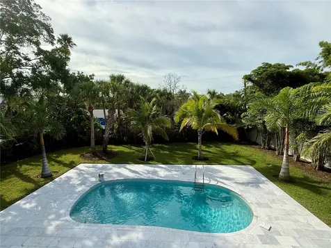 1359 Harbor Drive Sarasota FL 34239