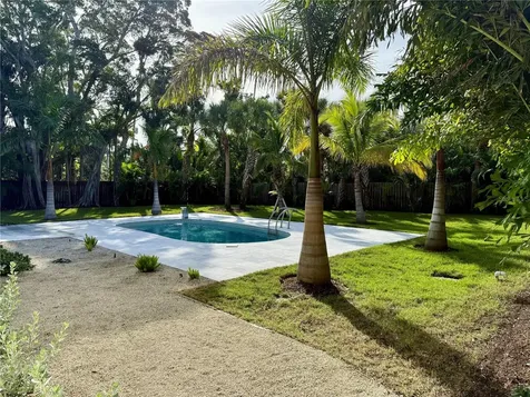 1359 Harbor Drive Sarasota FL 34239