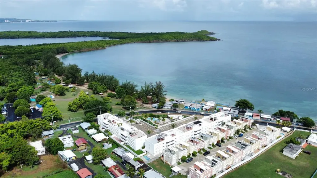 C-201 Palma Vista Cond Fajardo PR 00738
