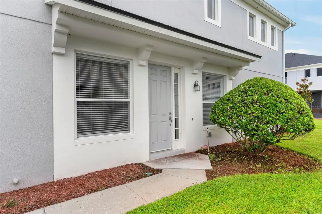 1142 Shallcross Avenue Orlando FL 32828