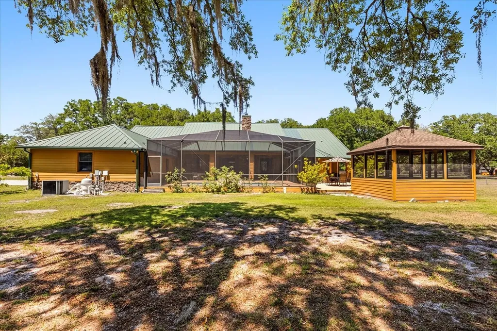 1084 SE 170th Street Summerfield FL 34491