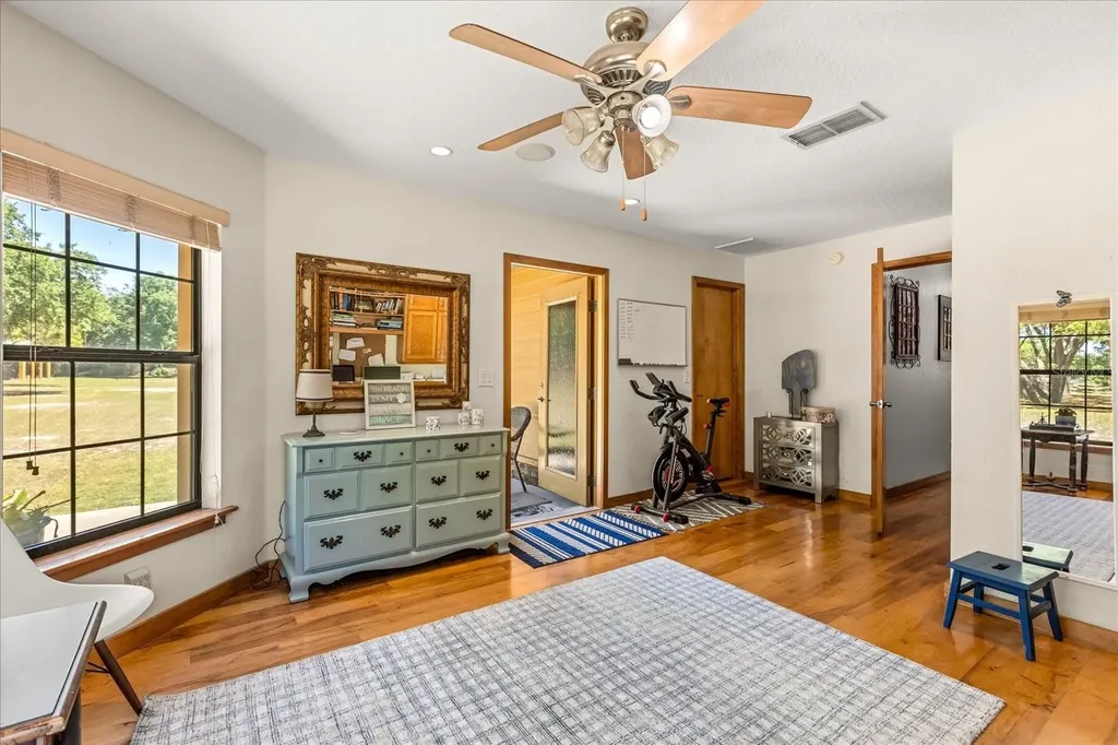 1084 SE 170th Street Summerfield FL 34491