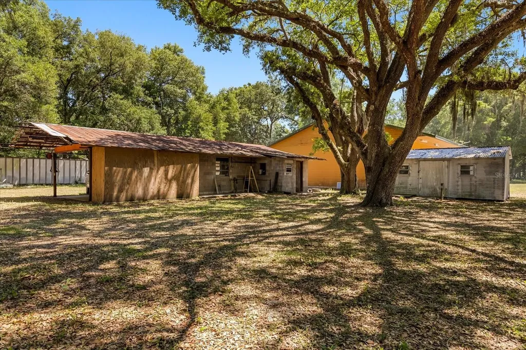 1084 SE 170th Street Summerfield FL 34491