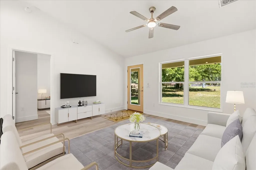 1084 SE 170th Street Summerfield FL 34491