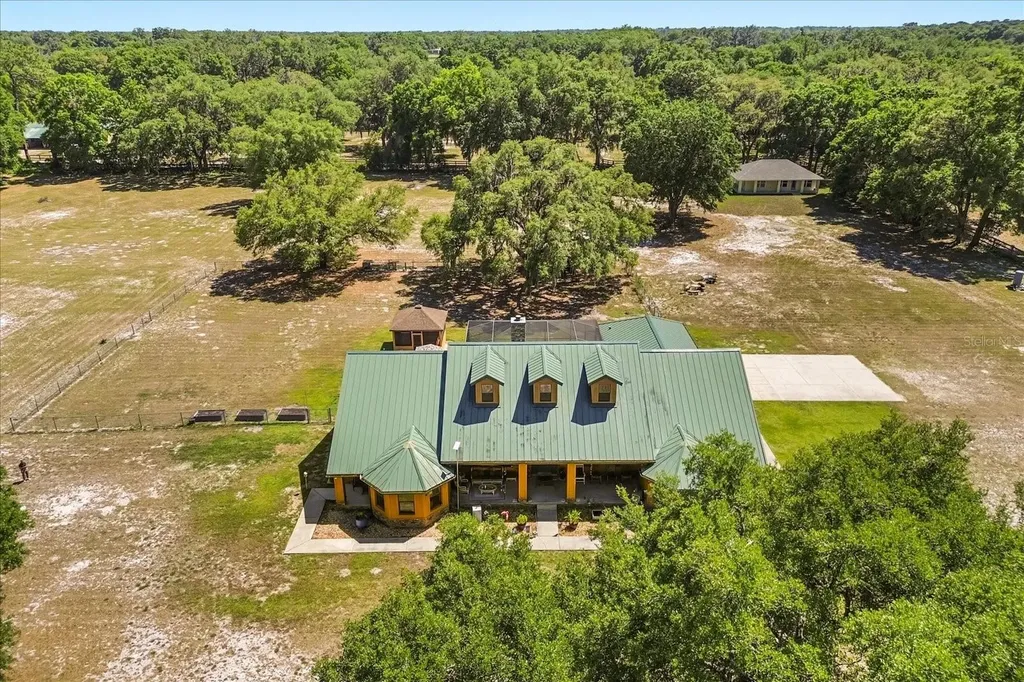 1084 SE 170th Street Summerfield FL 34491