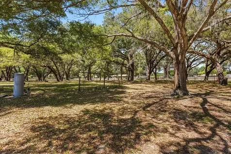 1084 SE 170th Street Summerfield FL 34491