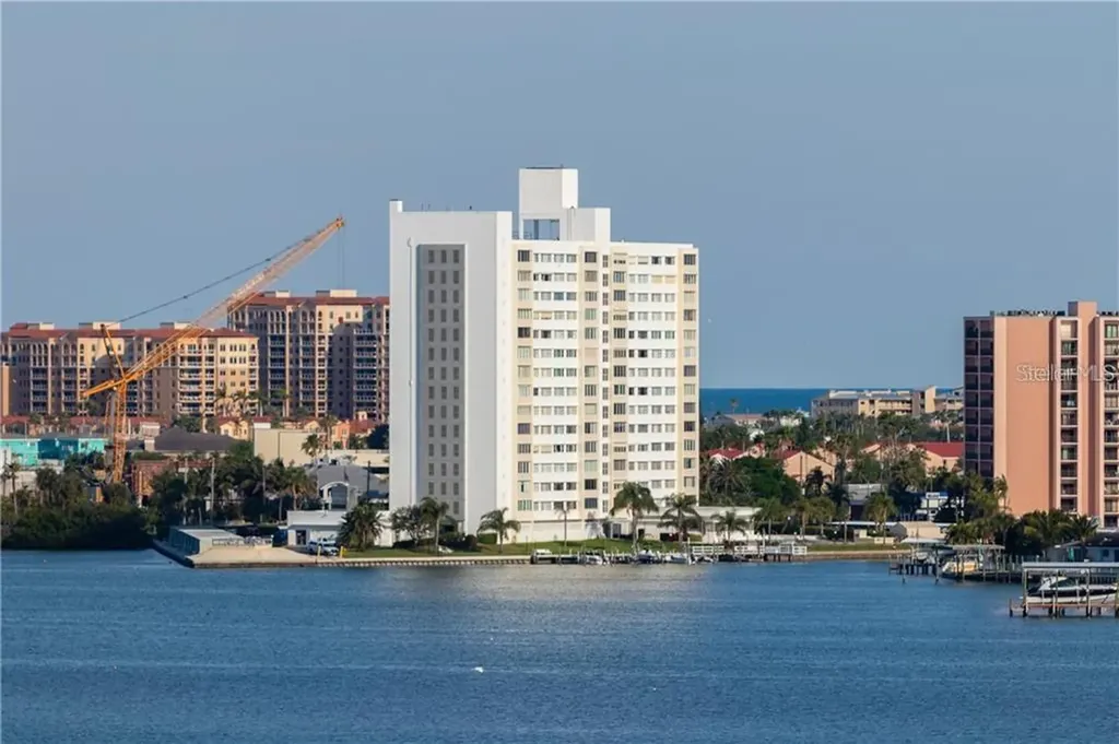 31 Island Way Clearwater Beach FL 33767