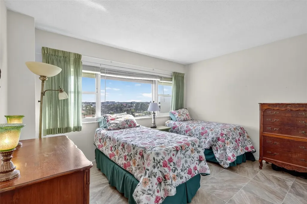 31 Island Way Clearwater Beach FL 33767