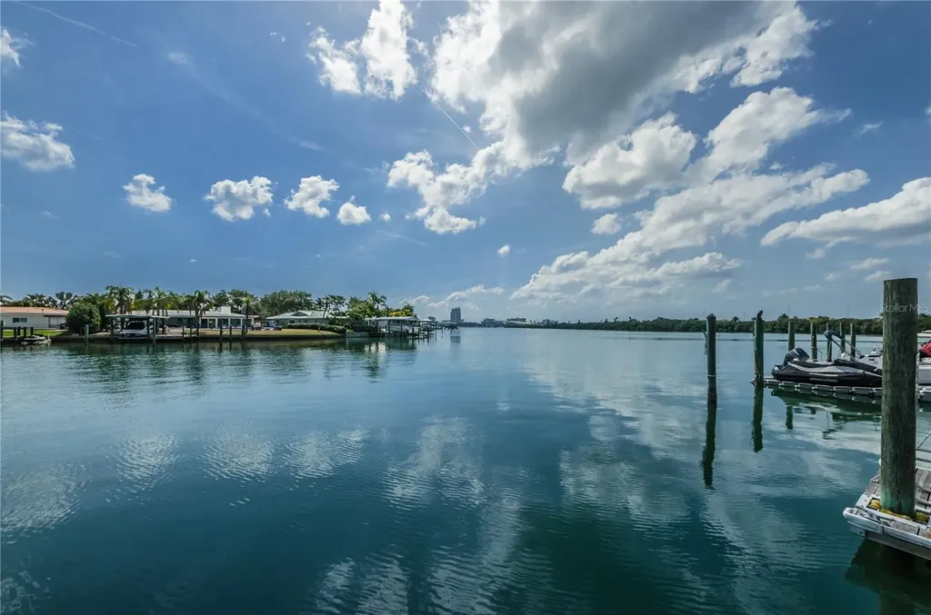 31 Island Way Clearwater Beach FL 33767