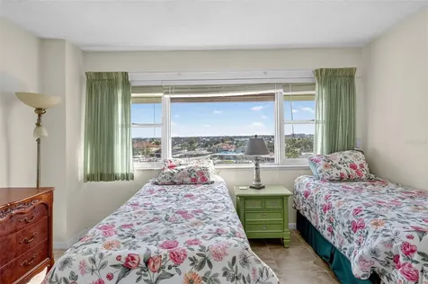 31 Island Way Clearwater Beach FL 33767