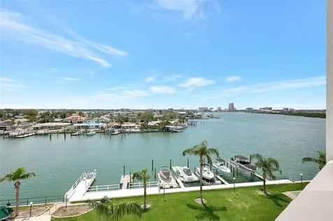 31 Island Way Clearwater Beach FL 33767
