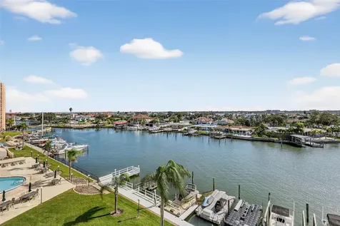 31 Island Way Clearwater Beach FL 33767