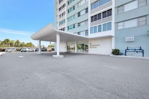 31 Island Way Clearwater Beach FL 33767