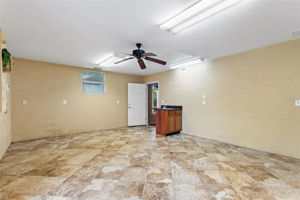 421 Travelers Drive Polk City FL 33868