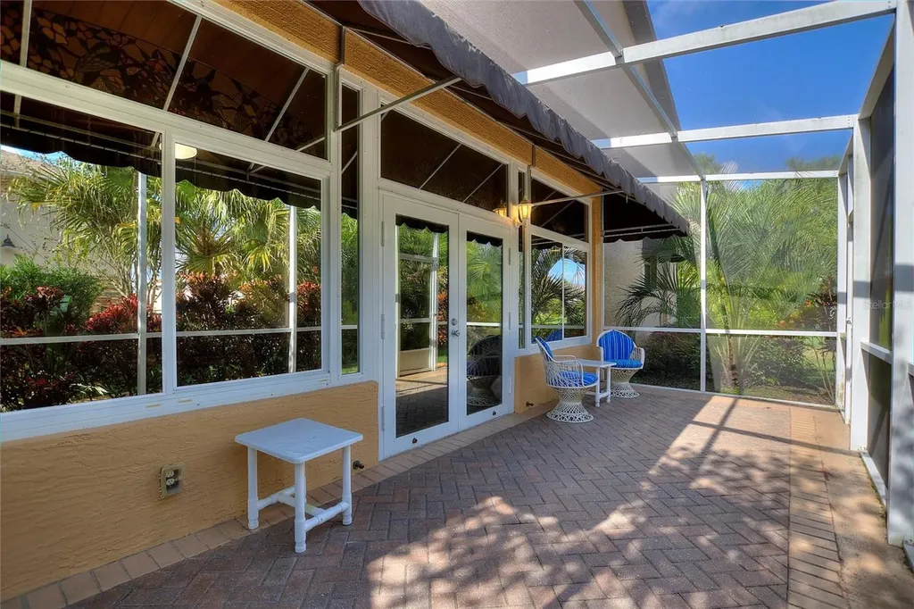 421 Travelers Drive Polk City FL 33868