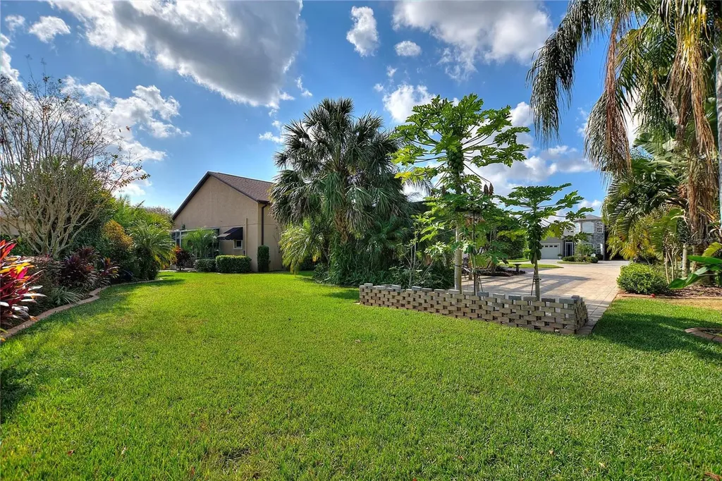 421 Travelers Drive Polk City FL 33868