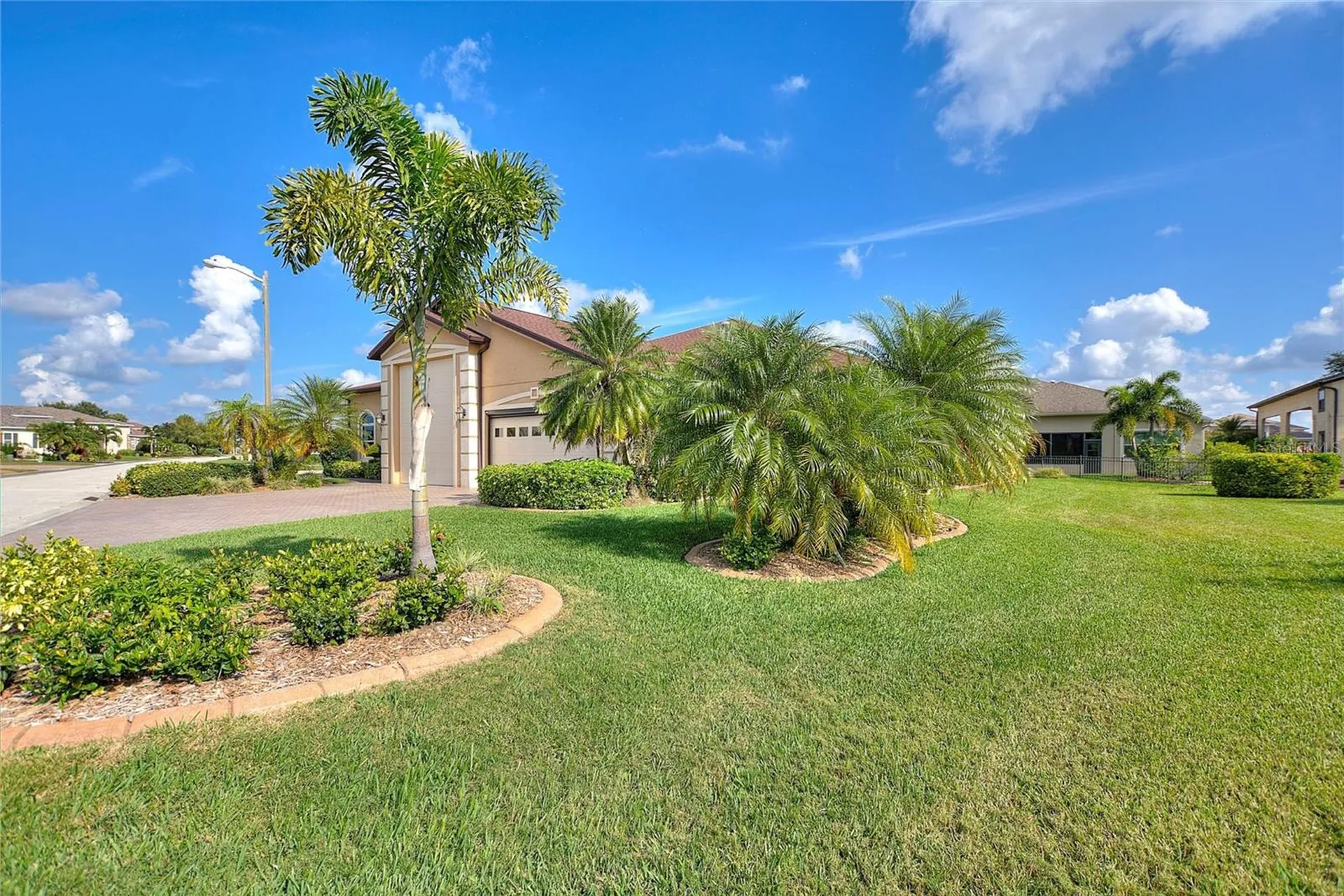 421 Travelers Drive Polk City FL 33868