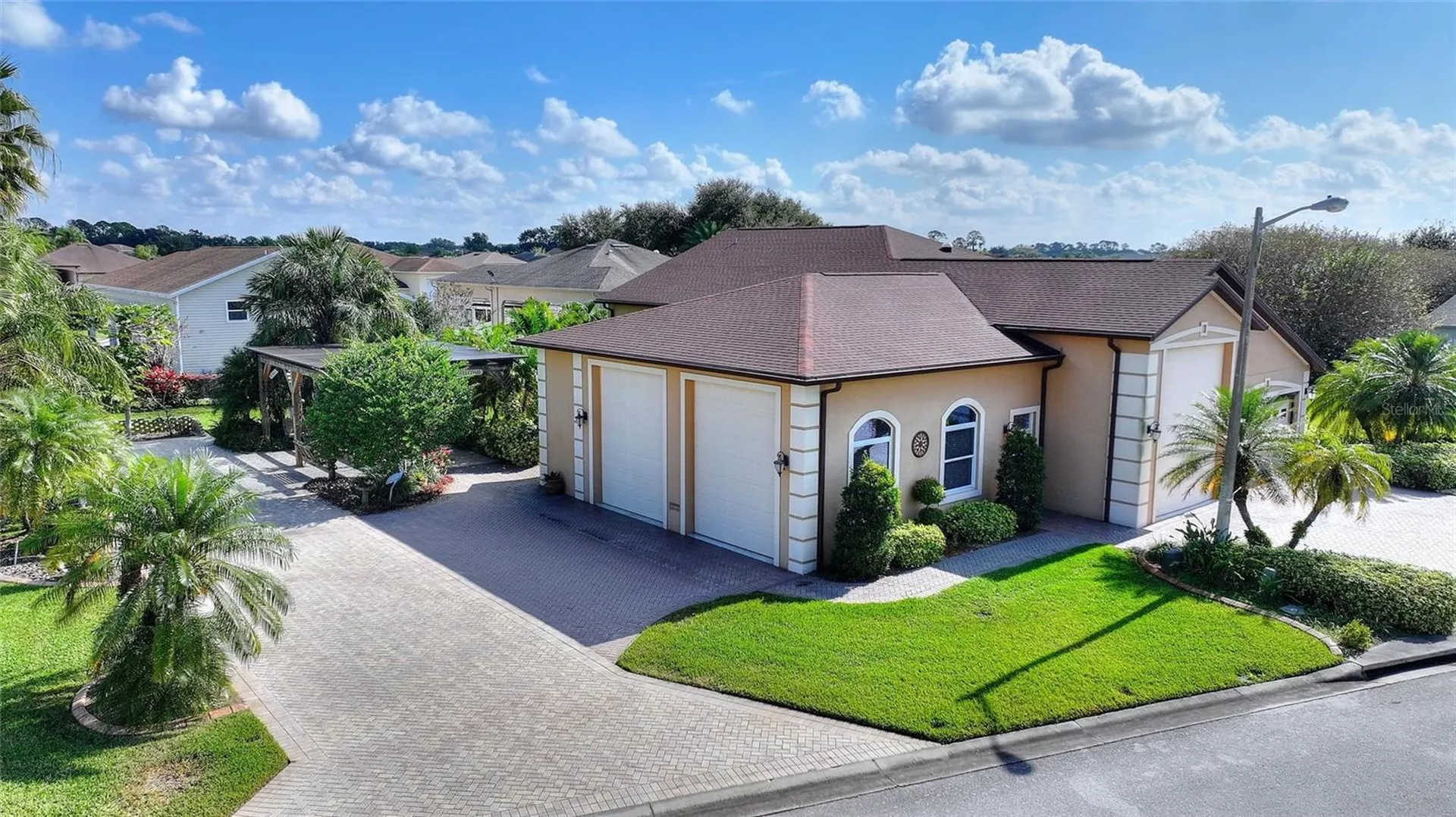 421 Travelers Drive Polk City FL 33868