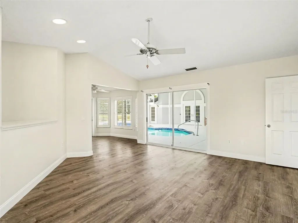 7505 Weeping Willow Boulevard Sarasota FL 34241