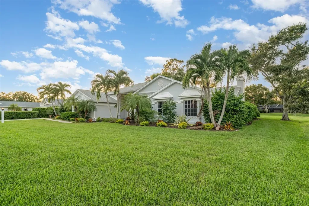 7505 Weeping Willow Boulevard Sarasota FL 34241