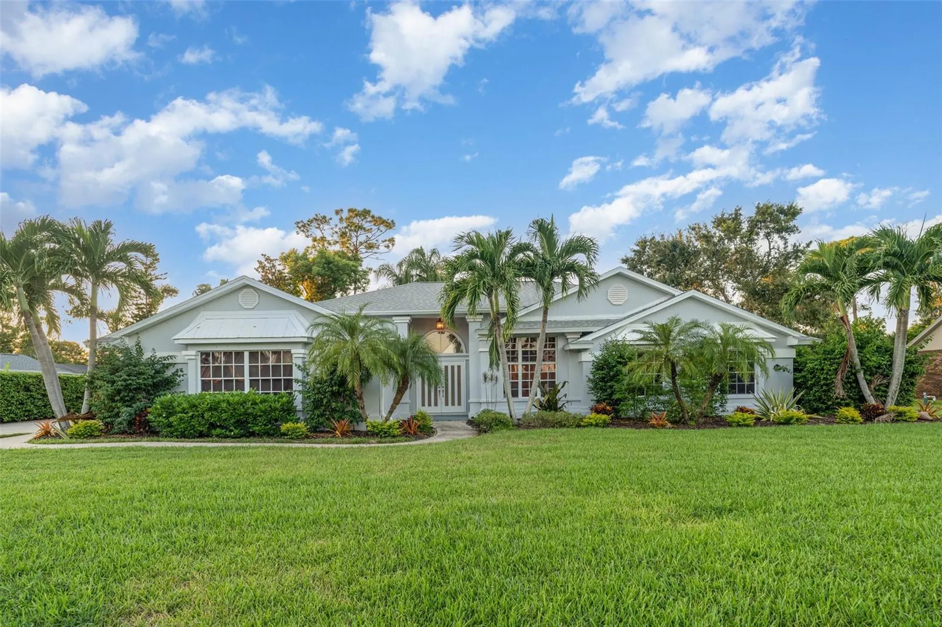 Sarasota FL, 7505 Weeping Willow Boulevard