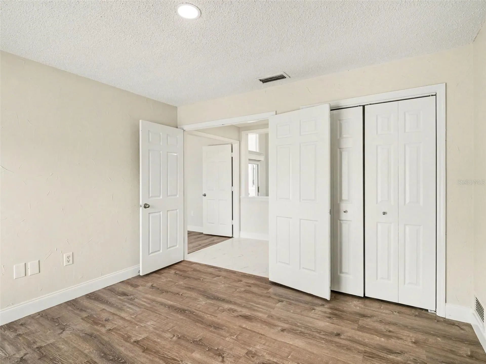 7505 Weeping Willow Boulevard Sarasota FL 34241
