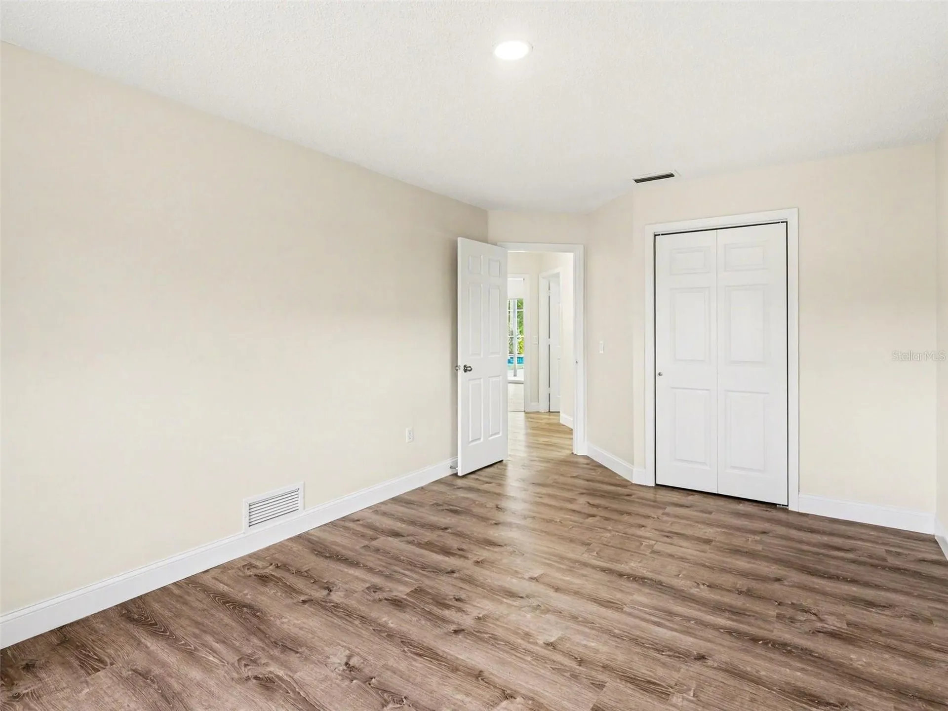 7505 Weeping Willow Boulevard Sarasota FL 34241