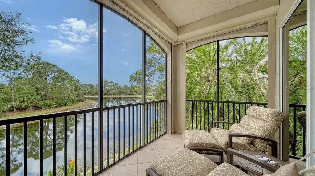 5208 Parisienne Place Sarasota FL 34238