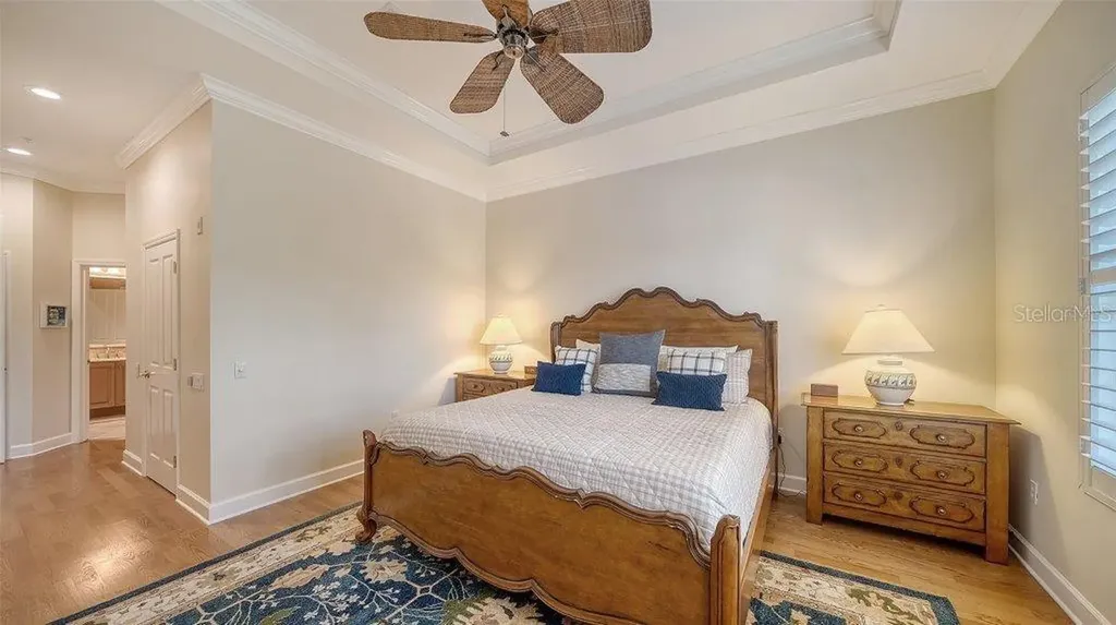 5208 Parisienne Place Sarasota FL 34238