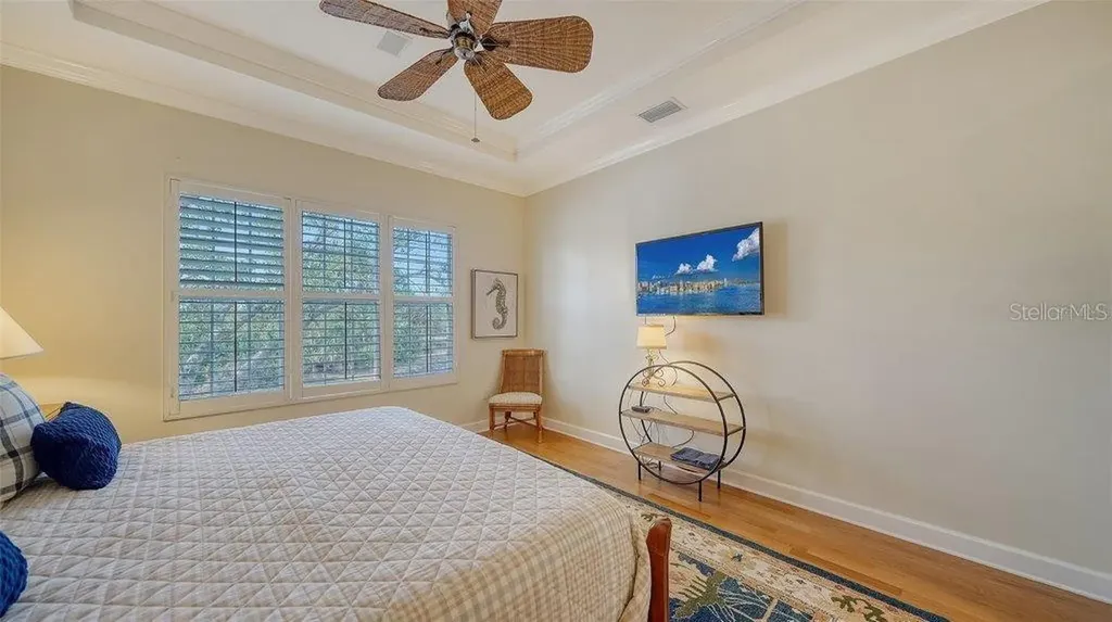 5208 Parisienne Place Sarasota FL 34238