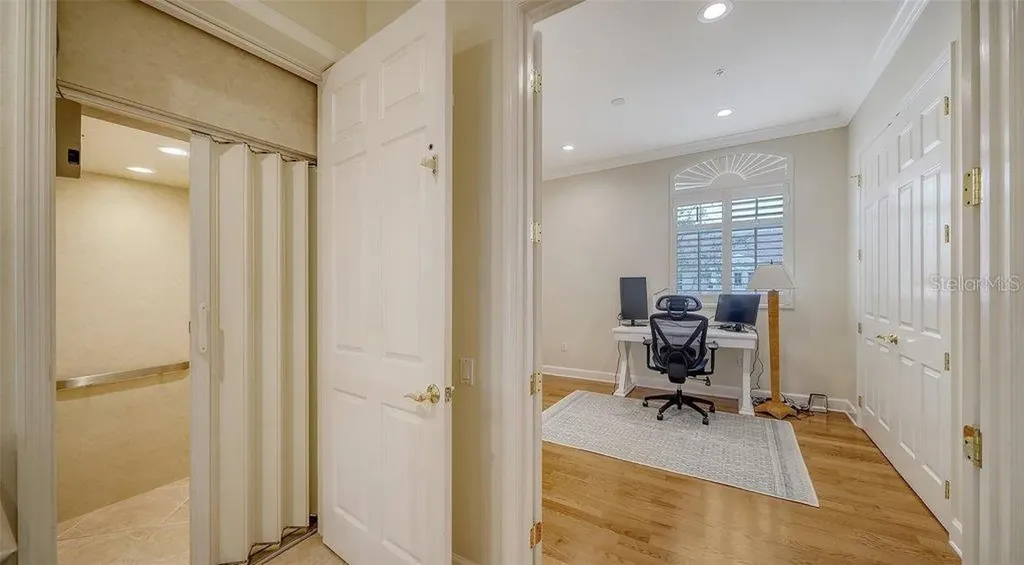 5208 Parisienne Place Sarasota FL 34238