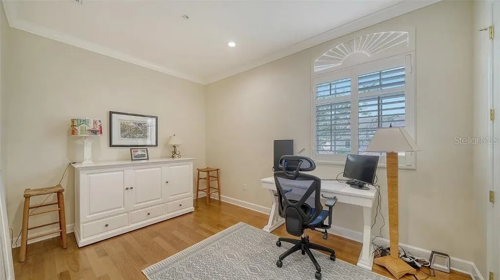 5208 Parisienne Place Sarasota FL 34238