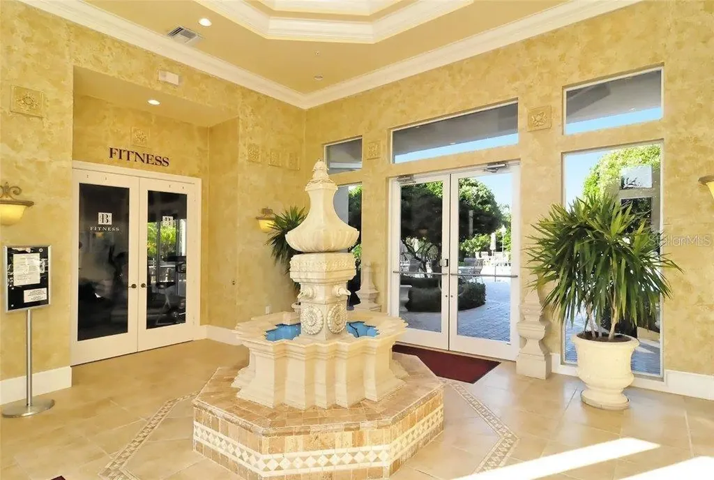 5208 Parisienne Place Sarasota FL 34238