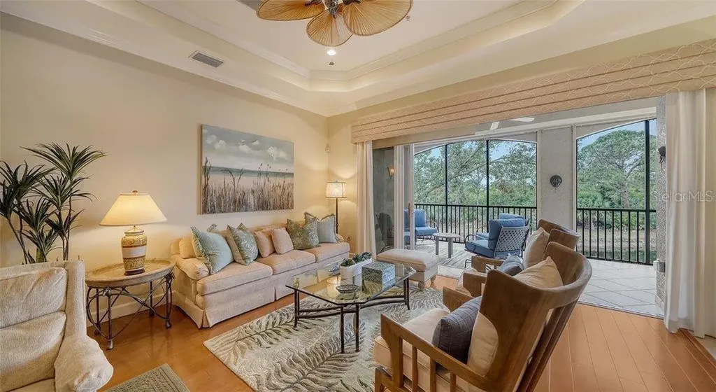 5208 Parisienne Place Sarasota FL 34238