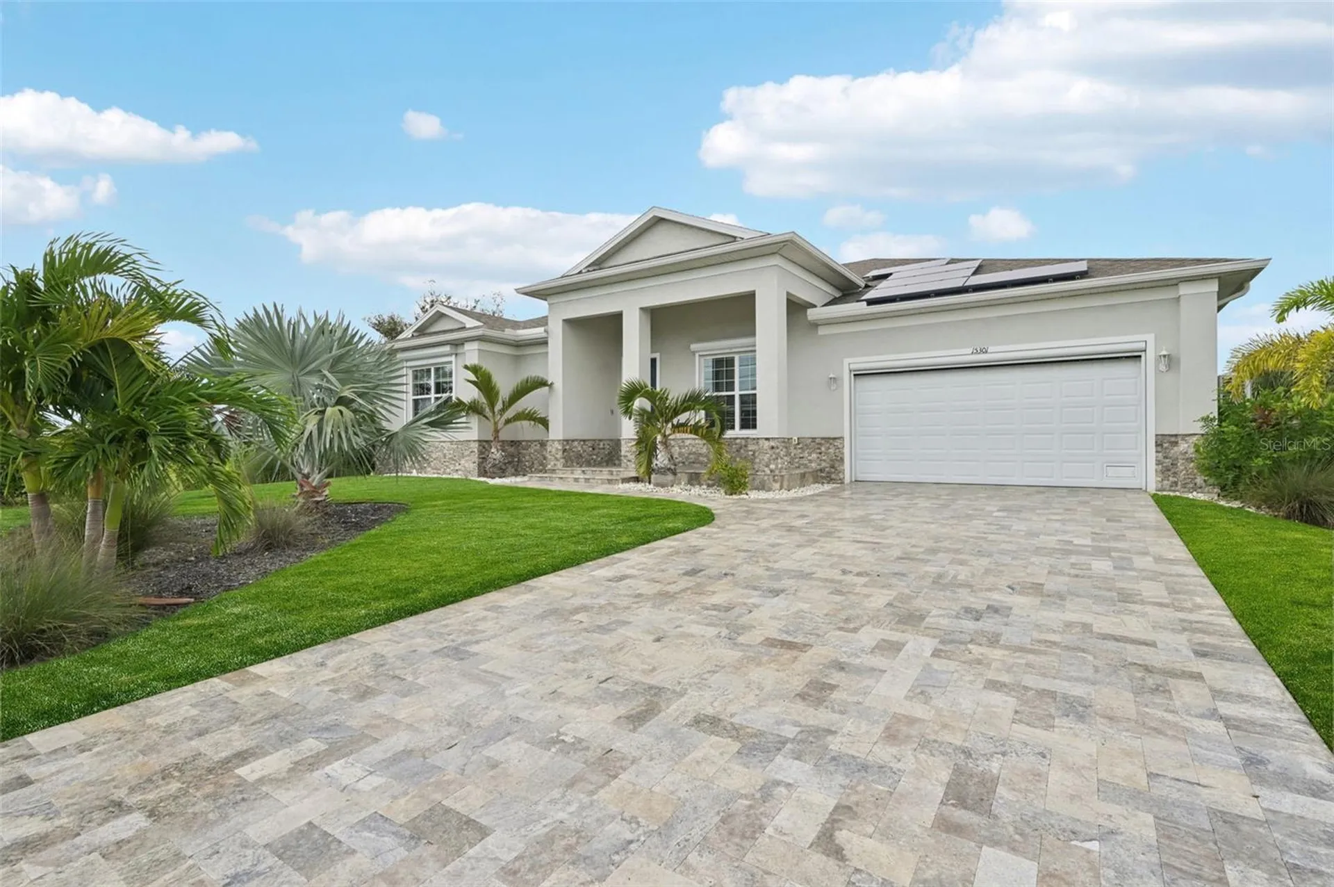 Port Charlotte FL, 15301 Chinook Way