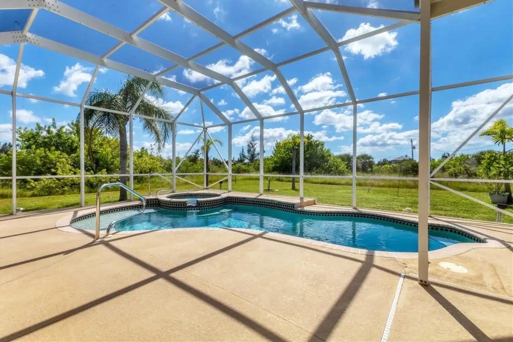 15077 Acorn Circle Port Charlotte FL 33981