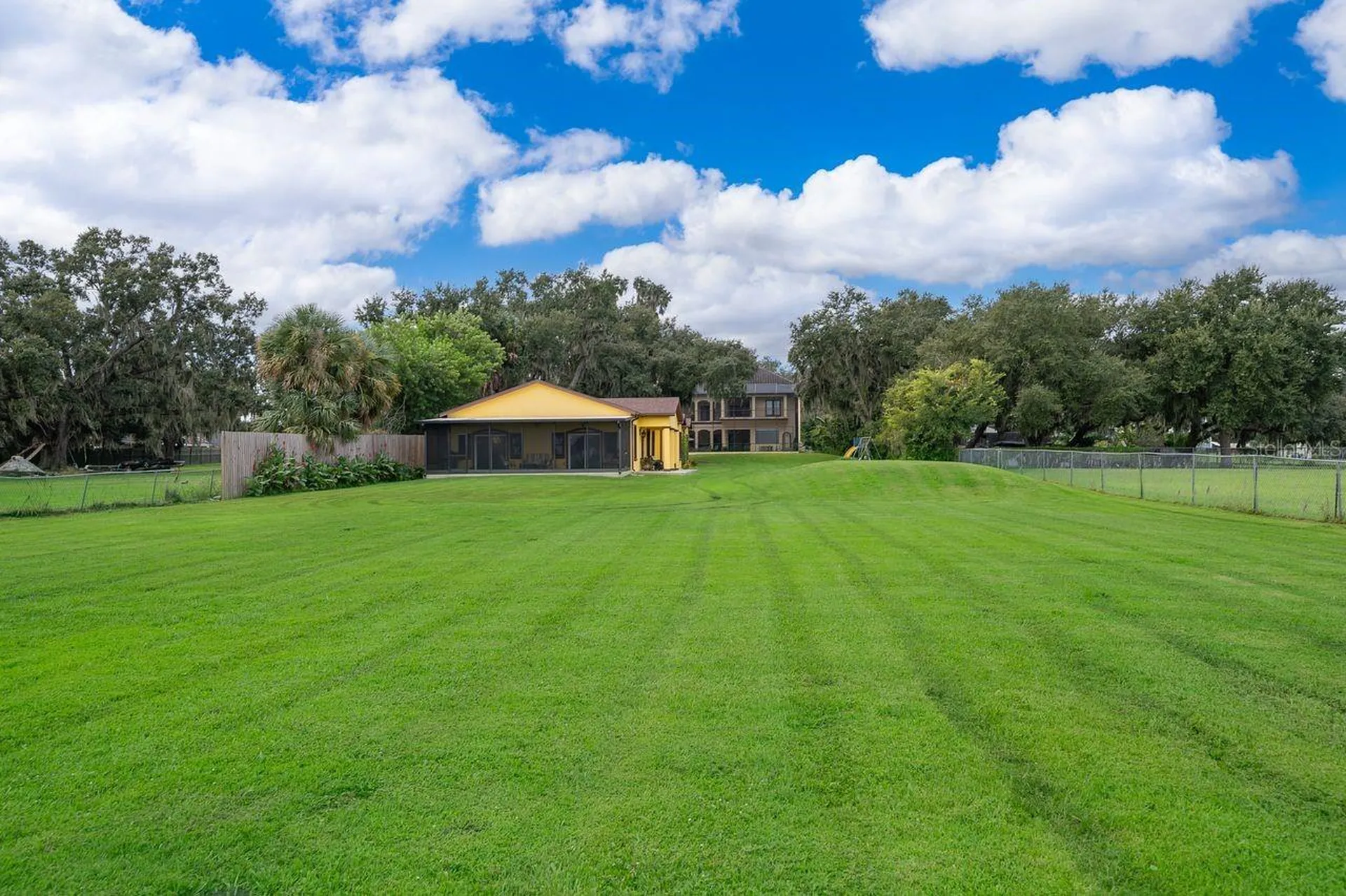 2339 Neptune Road Kissimmee FL 34744