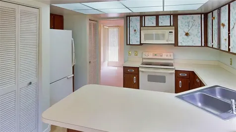 7 Surrey Court Palm Coast FL 32137