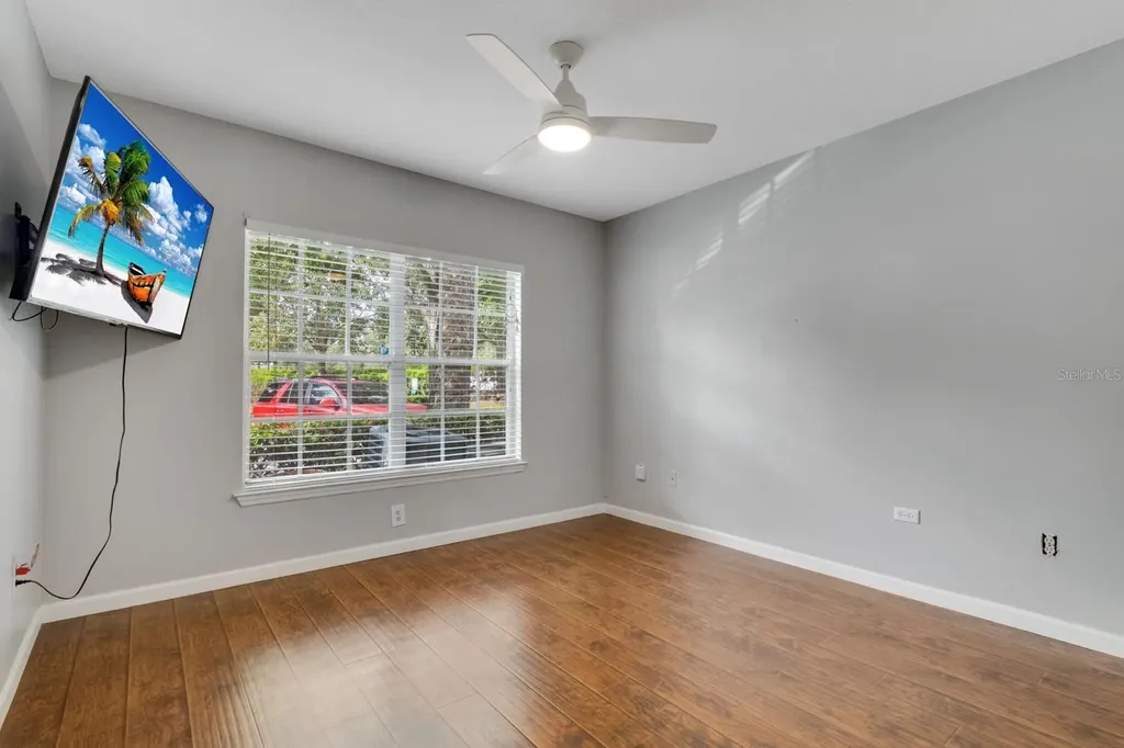 724 Crest Pines Drive Orlando FL 32828