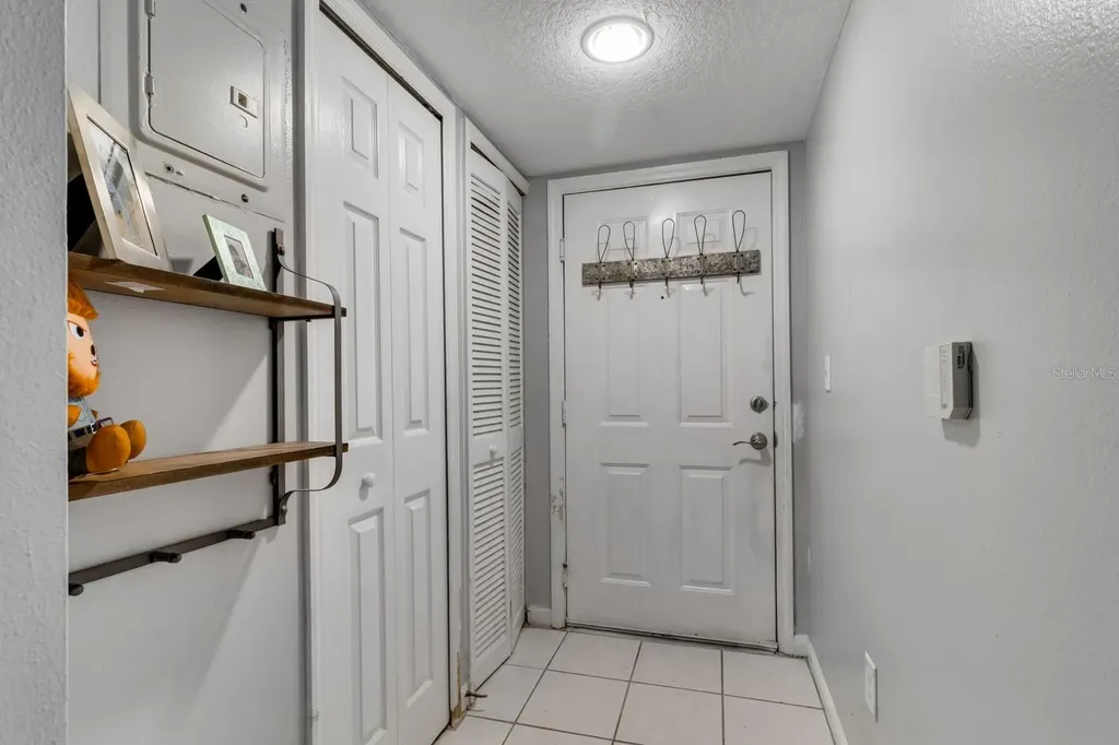 724 Crest Pines Drive Orlando FL 32828