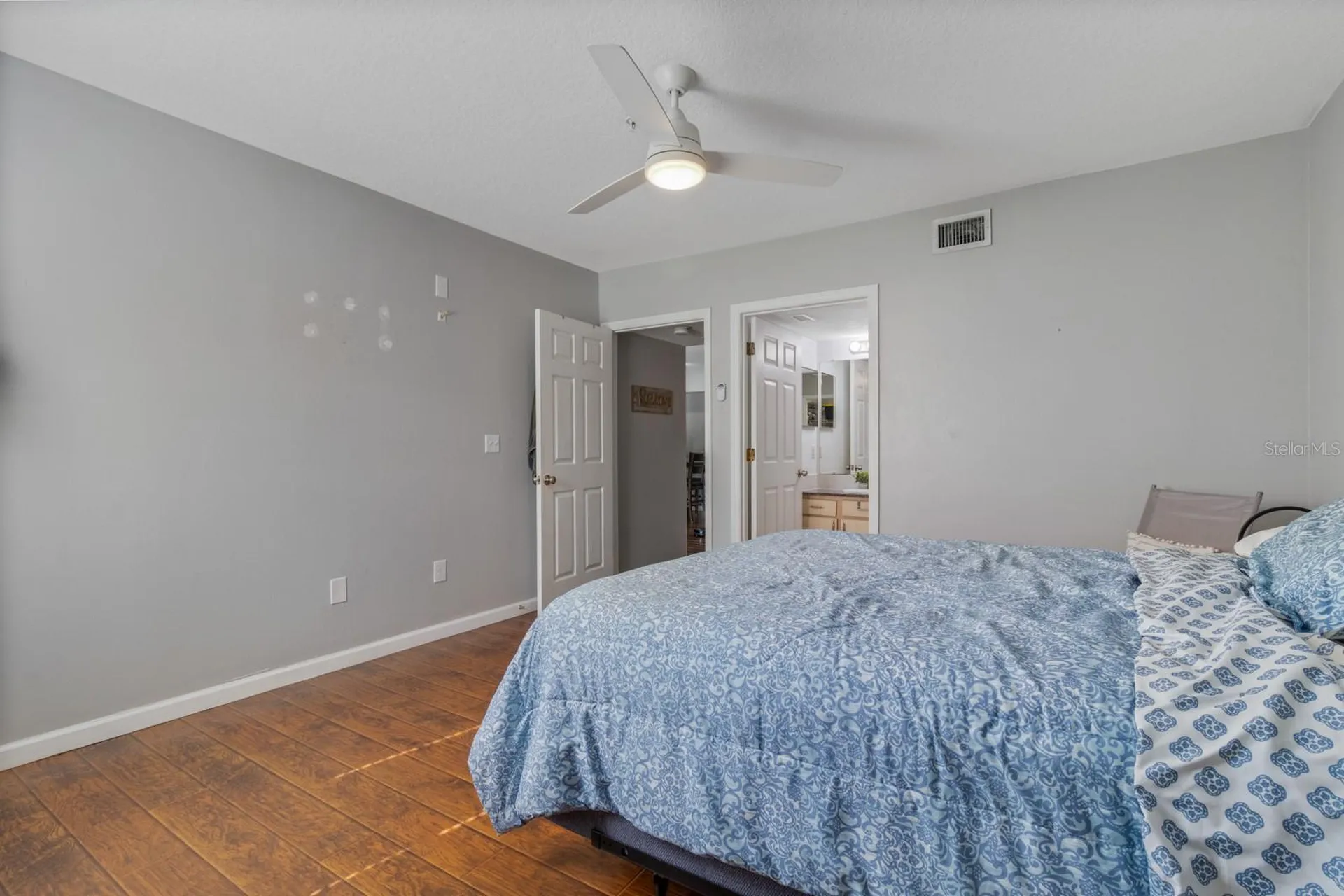 724 Crest Pines Drive Orlando FL 32828
