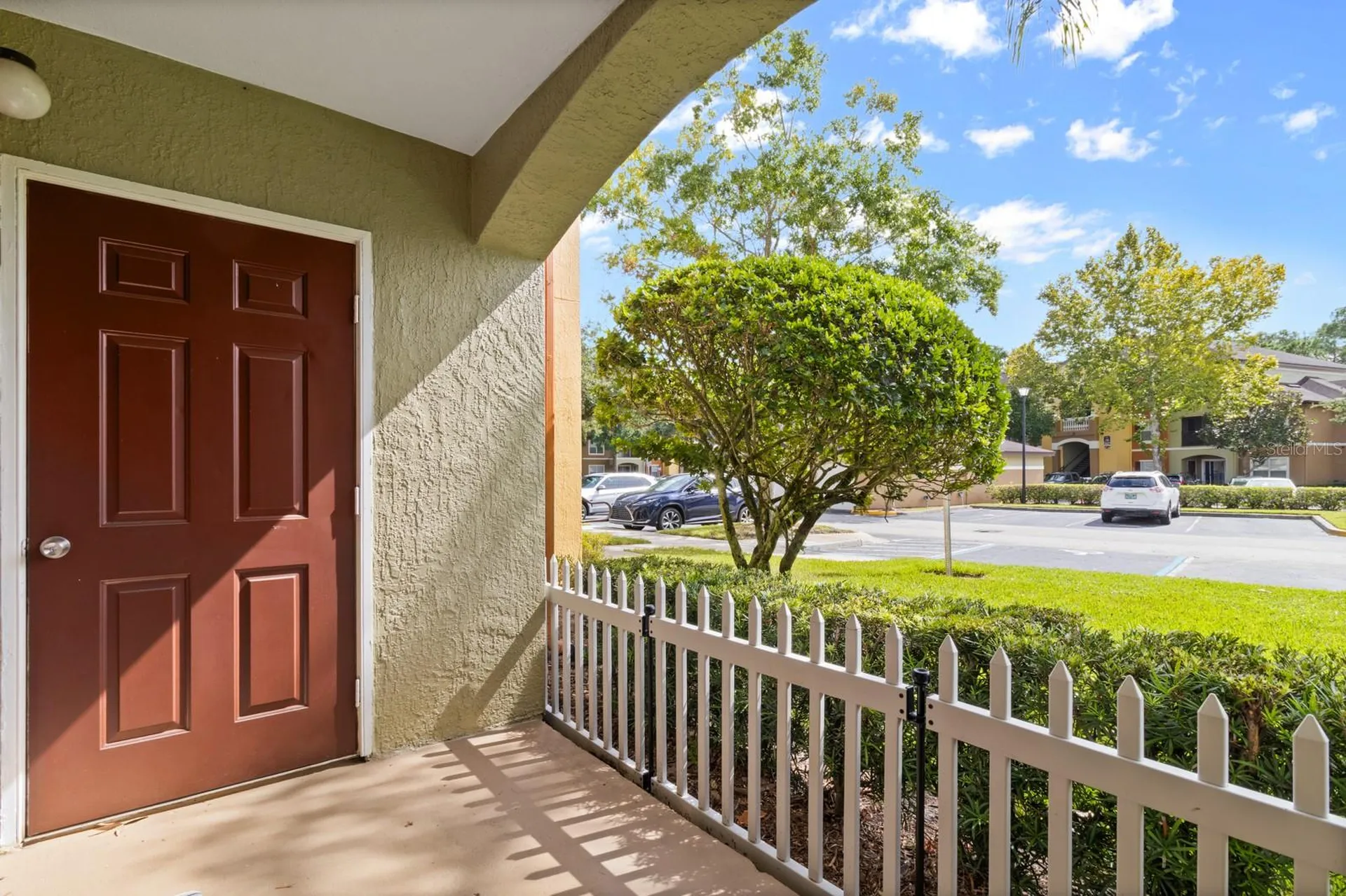 724 Crest Pines Drive Orlando FL 32828