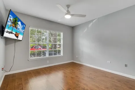 724 Crest Pines Drive Orlando FL 32828