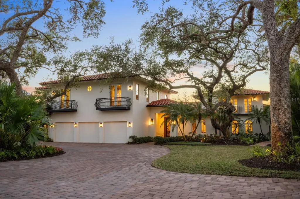 3930 Red Rock Way Sarasota FL 34231