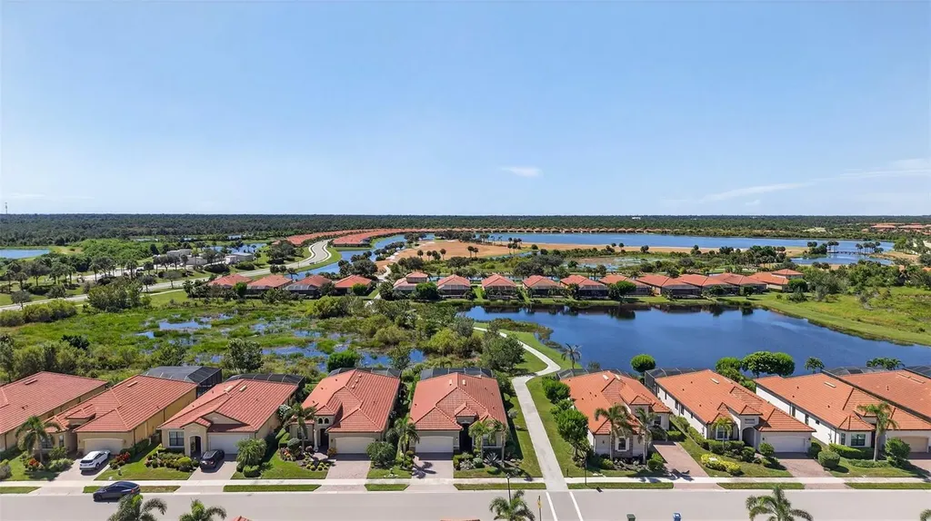 24237 Gallberry Drive Venice FL 34293
