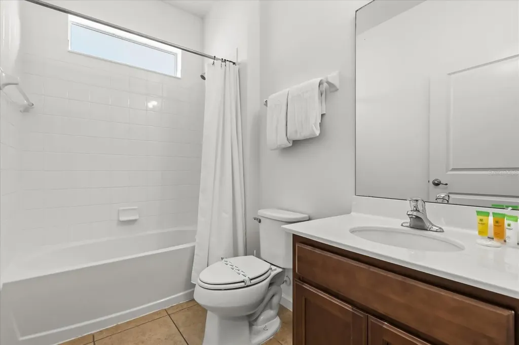 230 Ballo Drive Kissimmee FL 34746