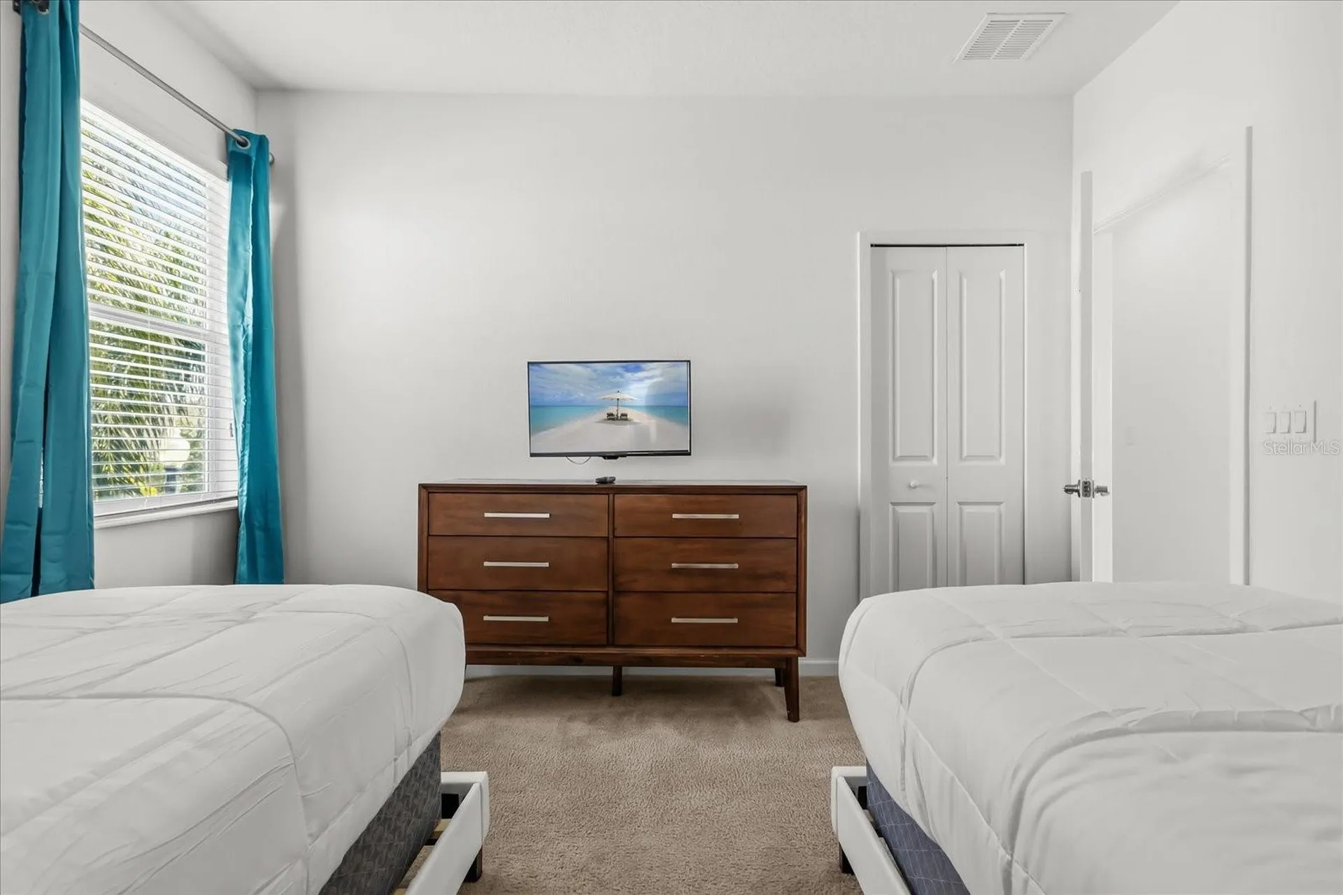 230 Ballo Drive Kissimmee FL 34746